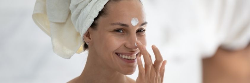 Essential Skincare Tips for Graceful Aging